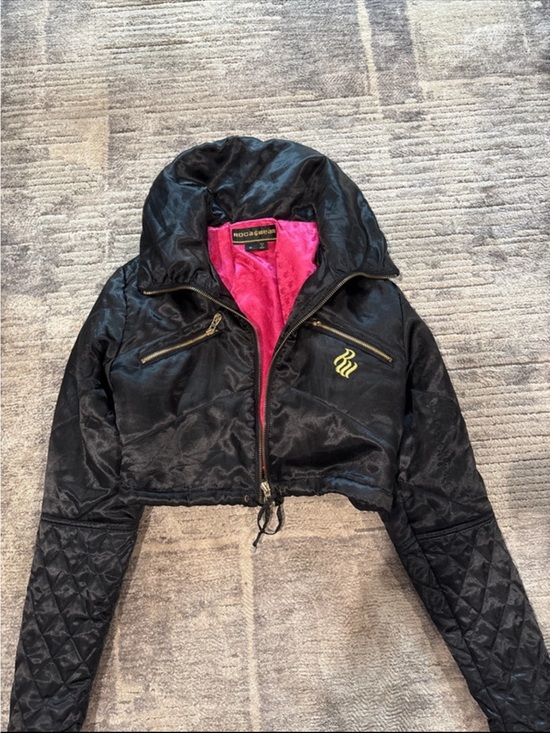 Rocawear Jackets & Blazers - Rocawear Black Cropped Hooded Bomber Jacket with Pink Lining